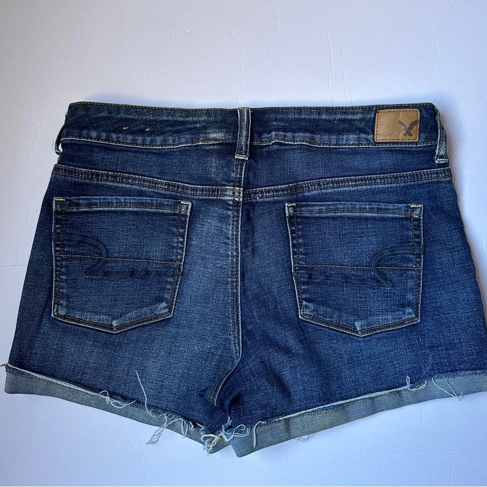 American Eagle Outfitters Blue Jean Shorts Women’s Sz 10 Super Stretch 5 pockets